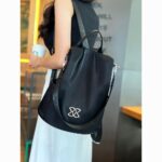 Large Capacity Outdoor Tote Bag - Image 2