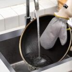 ( ১ জোরা ) Stainless Steel Wire Waterproof Dishwashing Gloves - Image 3