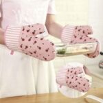 ( ১ পিস ) Cotton Fashion Oven Gloves - Image 4